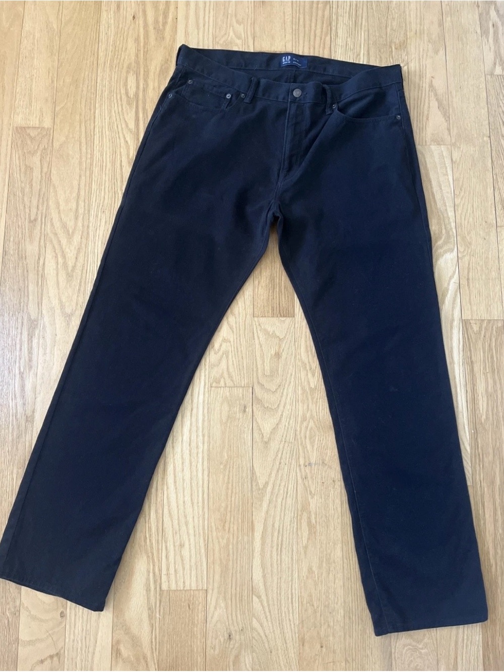 GAP Men's Straight Jeans in Black size 36/32